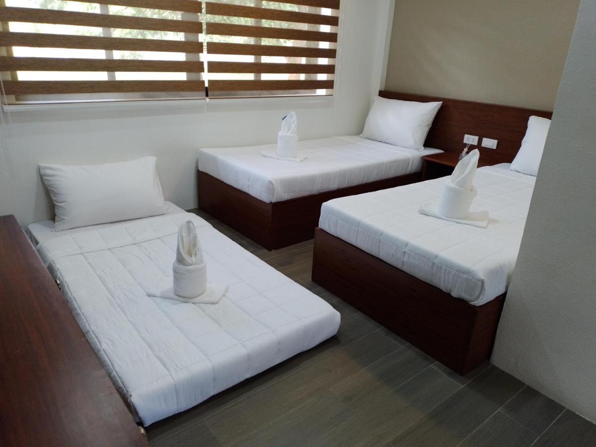 Villa Marilyn Resort And Hotel 科隆 外观 照片