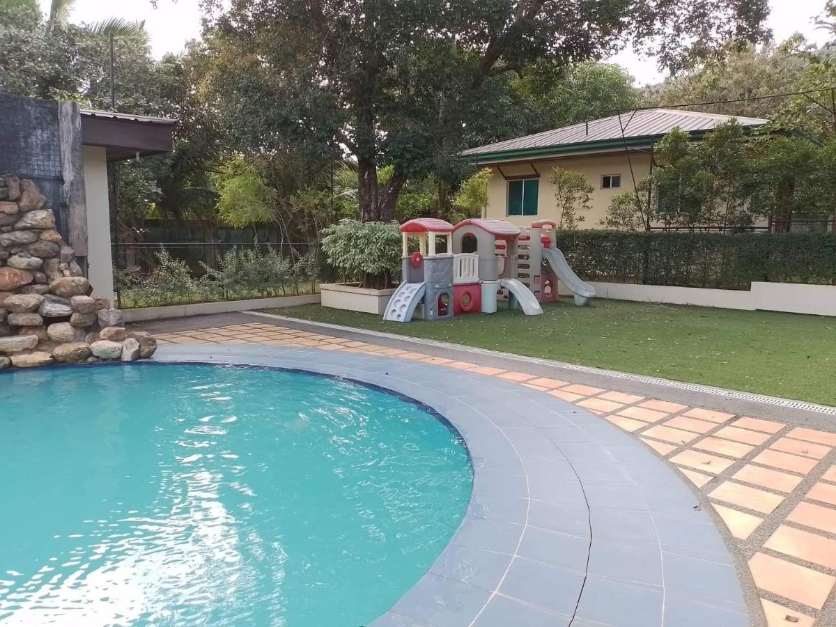 Villa Marilyn Resort And Hotel 科隆 外观 照片