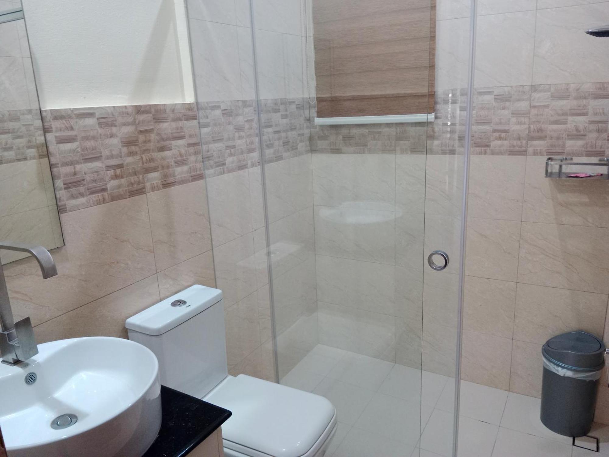 Villa Marilyn Resort And Hotel 科隆 外观 照片