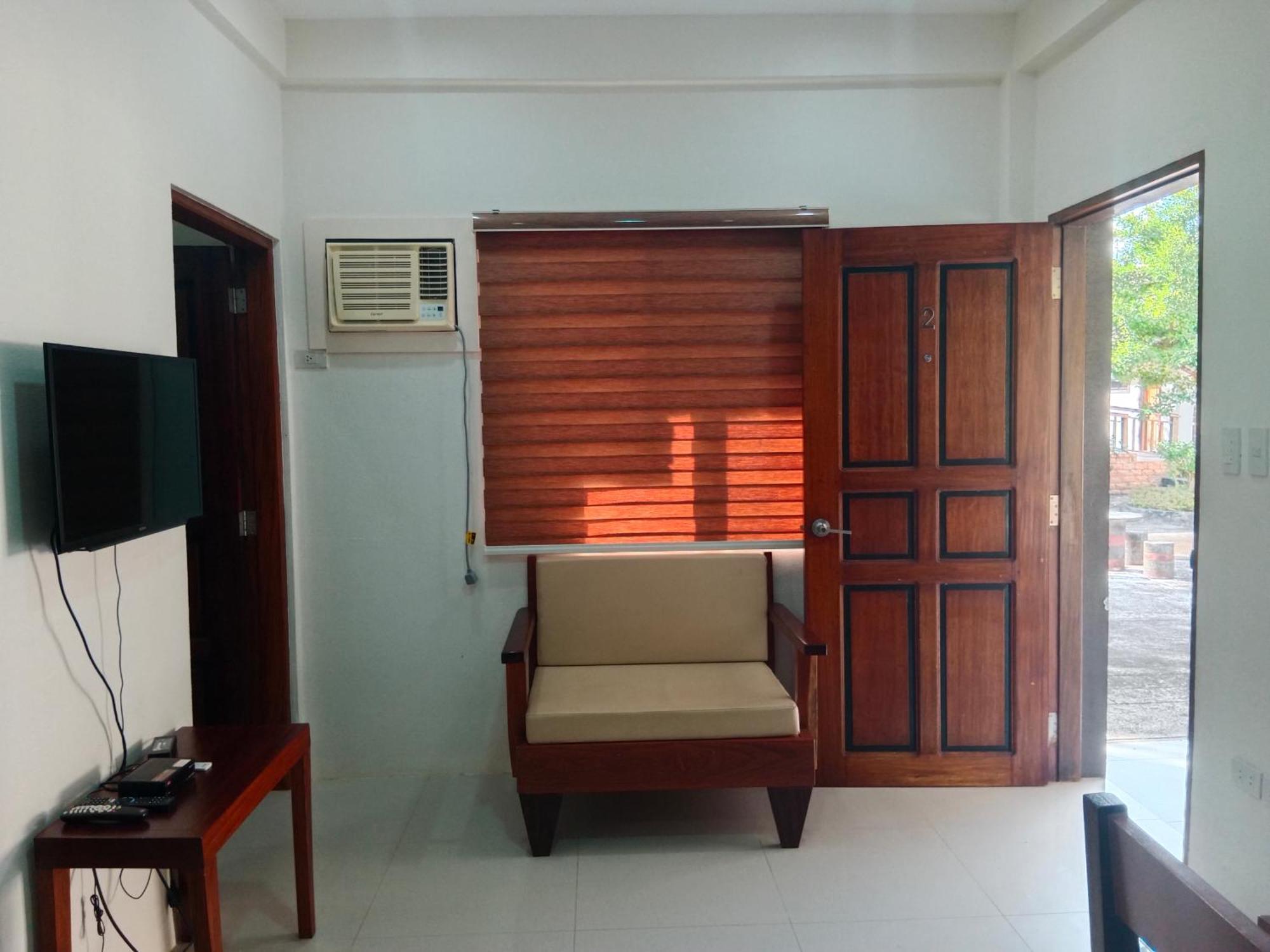 Villa Marilyn Resort And Hotel 科隆 外观 照片